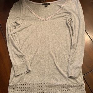 Express light weight 3 1/2 sleeve sweater